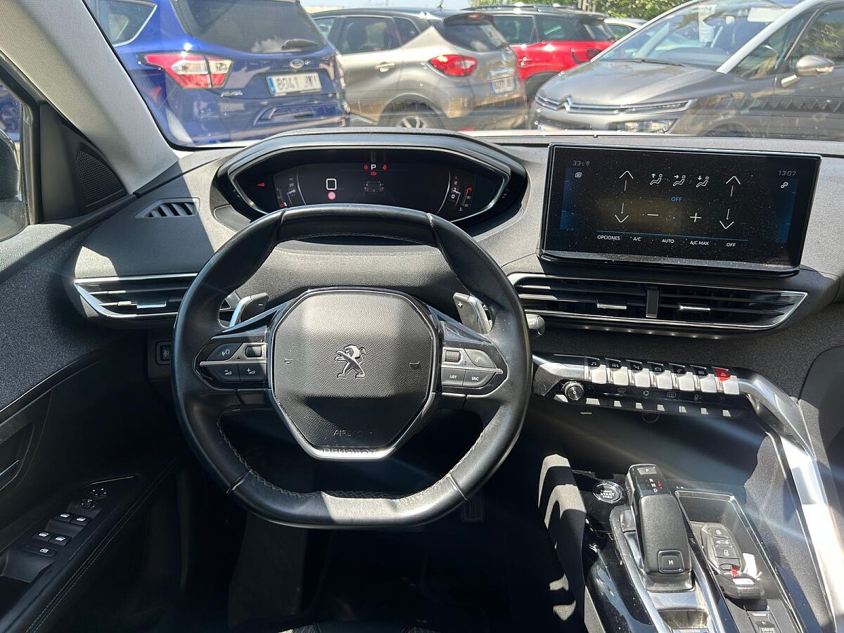 PEUGEOT 3008 ALLURE 1.5 BLUE HDI AUTO SPANISH LHD IN SPAIN 91000 MILES 2022